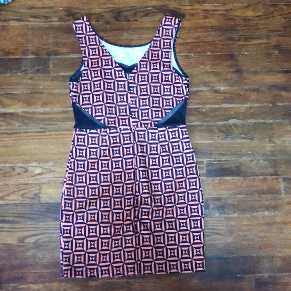 Paterrned Mini dress - Picture 2 of 3